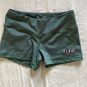 Fleo Shorts 3.25 Contoured